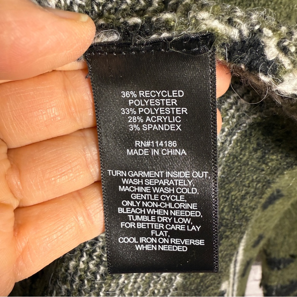 Frye Green Black Aztec Print Cardigan Womens Size L - Picture 7 of 9